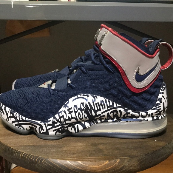 Nike Jordan 17 Other - NIKE Lebron 17 EP Cold Navy Blue Graffiti Remix Sz 11